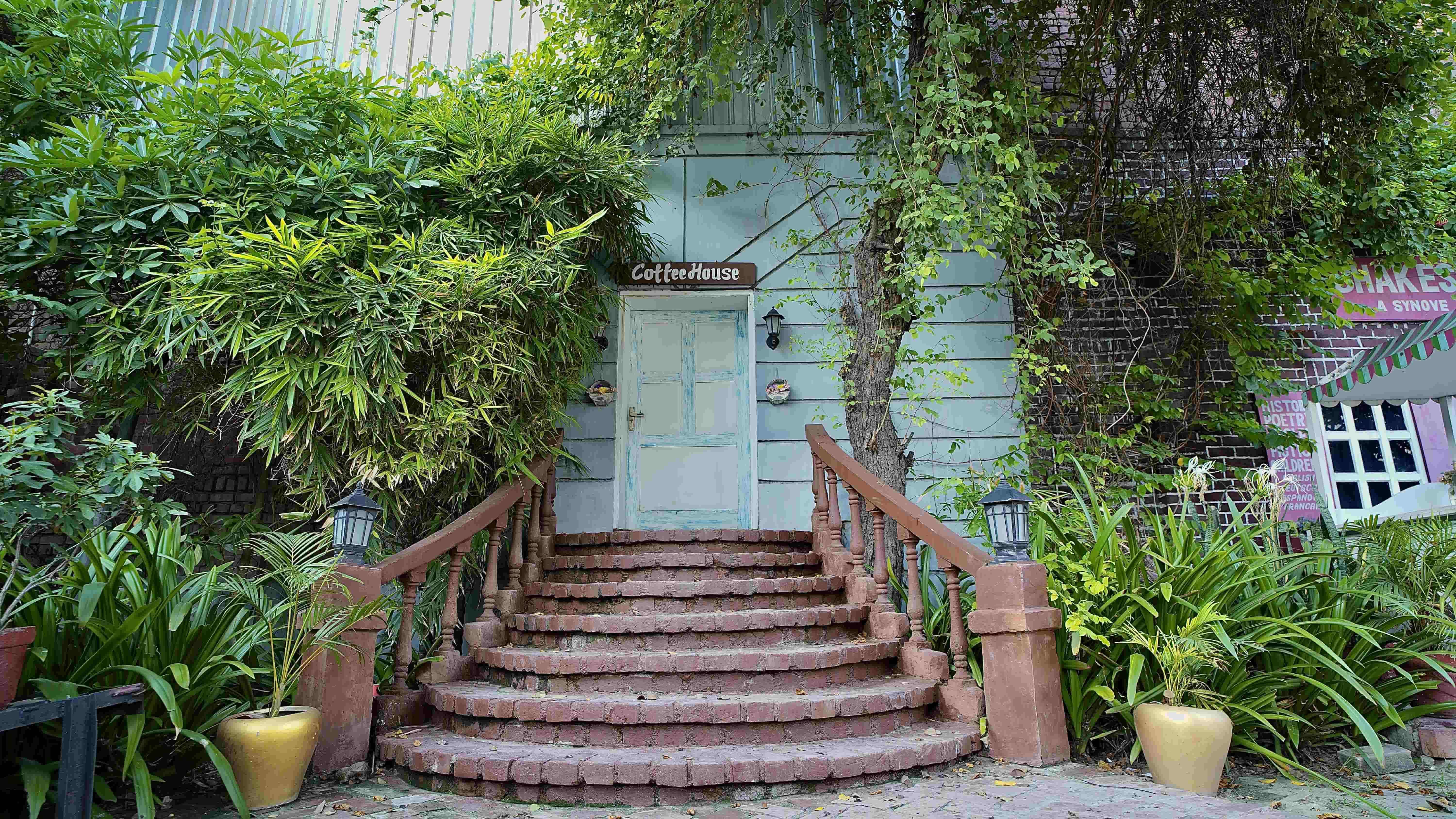 Coffee House (2) – pre wedding location in delhi